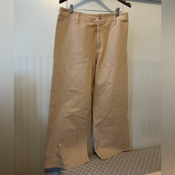 NWT Universal Thread High Rise Wide Leg Ankle Pants - Picture 3 of 8